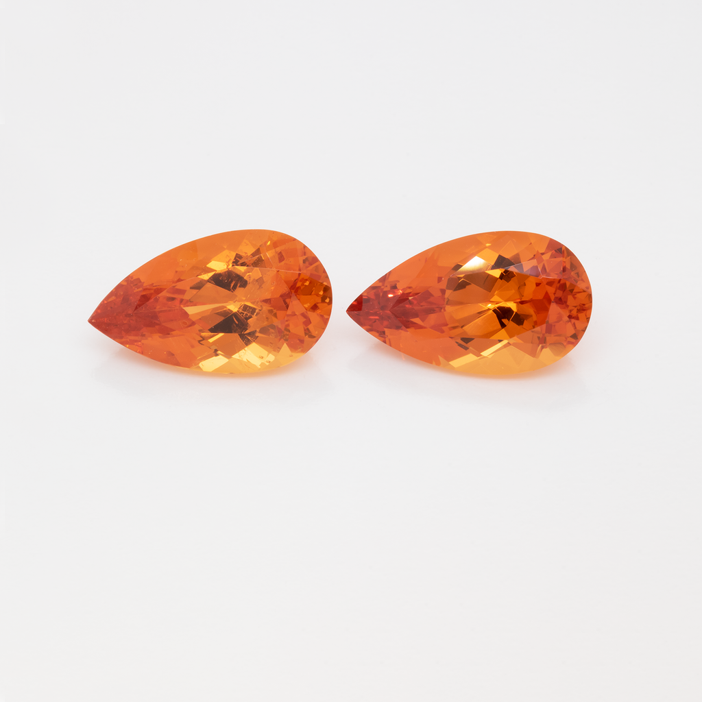 Mandarin Garnet Pair - orange, pear, 13x7.5 mm, 7.76 ct, No. MG99059