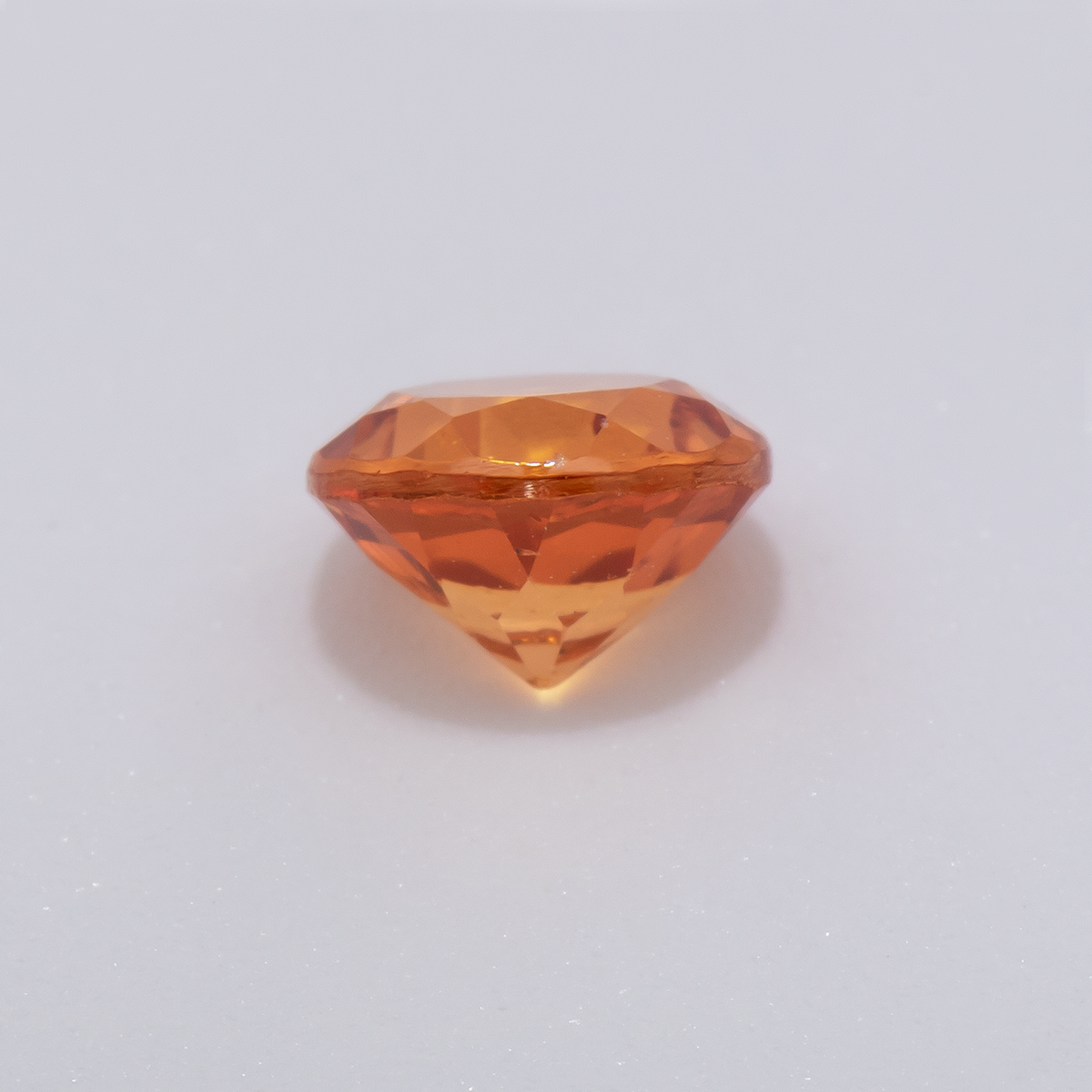 Mandarin Granat - orange, rund, 5x5 mm, 0.66 - 0.71 ct, Nr. MG99060