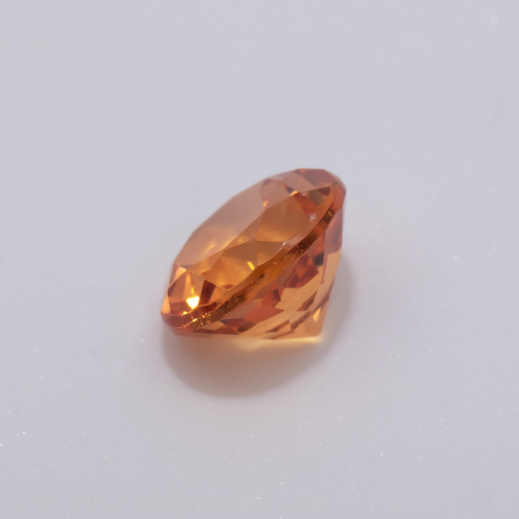Mandarin Granat - orange, rund, 5x5 mm, 0.66 - 0.71 ct, Nr. MG99060