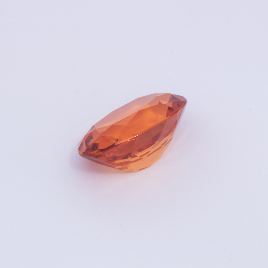 Mandarin Garnet - orange, oval, 10.2x8.1 mm, 3.56 ct, No. MG99063
