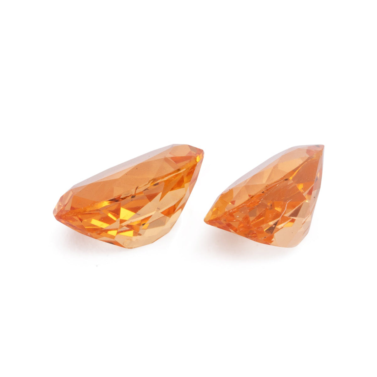 Mandarin Garnet Pair - orange, oval, 7x5 mm, 2.09 ct, No. MG99084