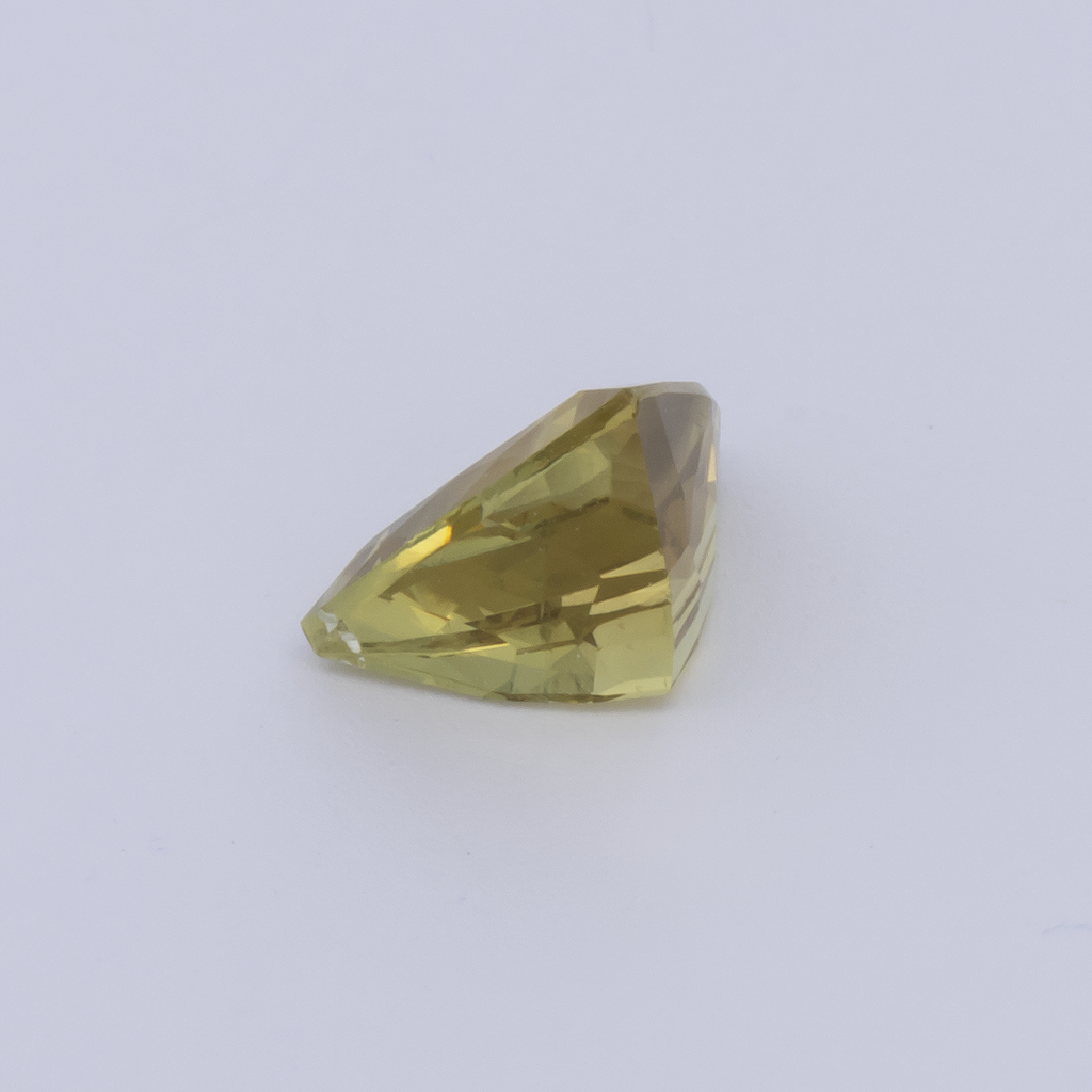 Mali Garnet - yellow, trillion, 7x7 mm, 1.29 ct, No. MI10009