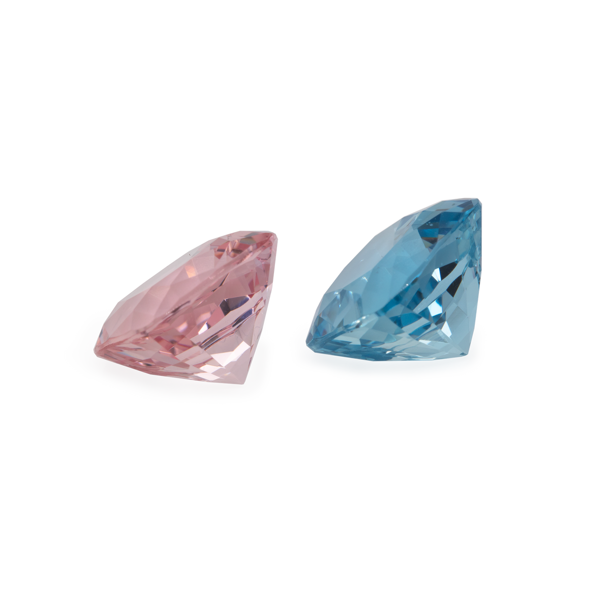 Beryll Paar - rosa/blau, antik, 11x11 mm, 10,02 ct, Nr. MO25001