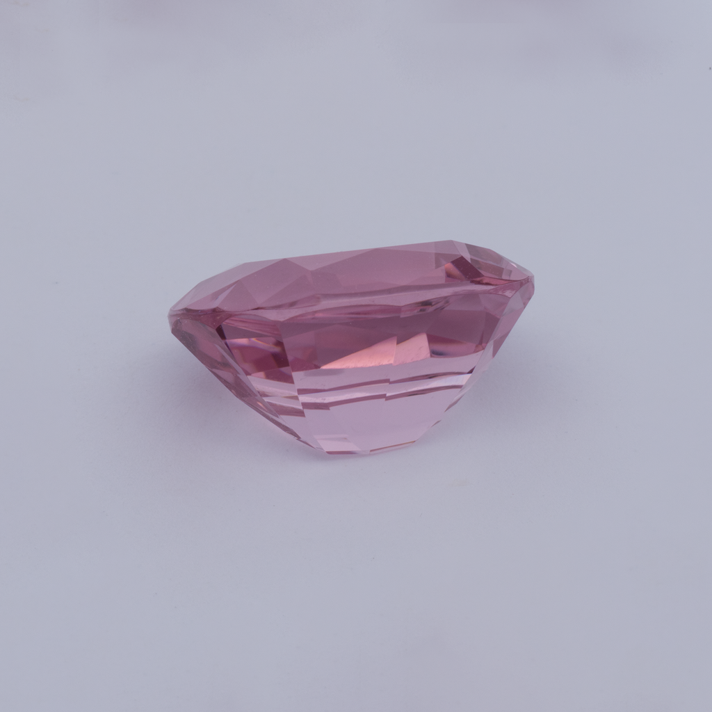 Morganite - light pink, cushion, 14.8x12.7 mm, 9.69 ct, No. MO32008