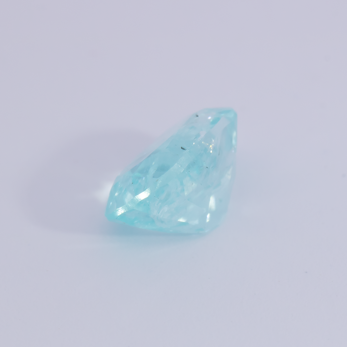 Paraiba Turmalin - blau, oval, 6x4.6 mm, 0.59 ct, Nr. PT90018