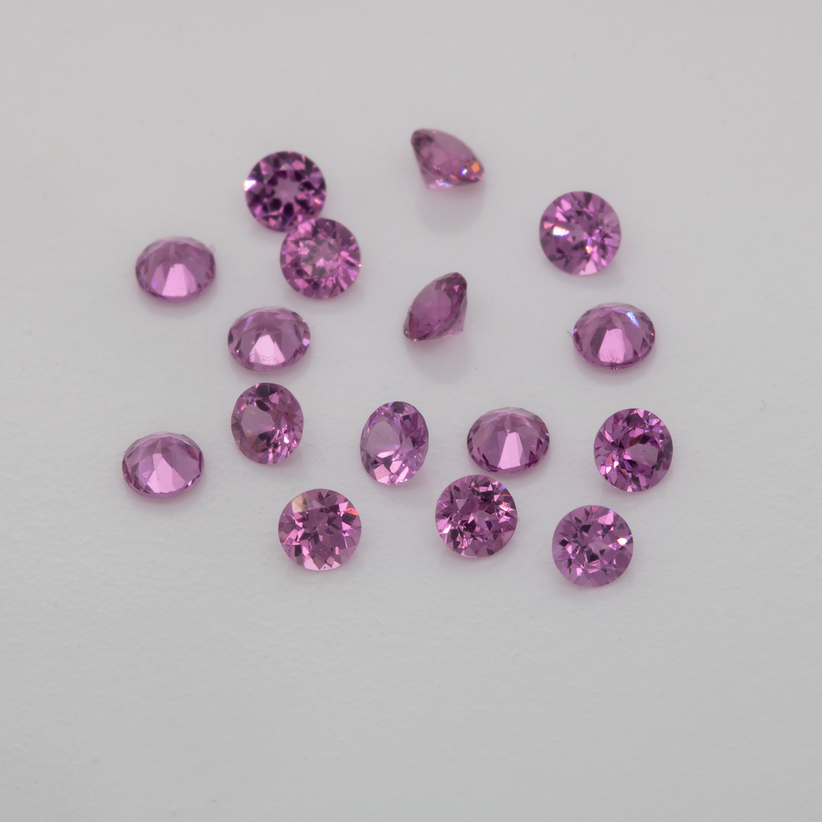 Royal Purple Garnet - purple, round, 2x2 mm, 0.03-0.04 ct, No. RP61001