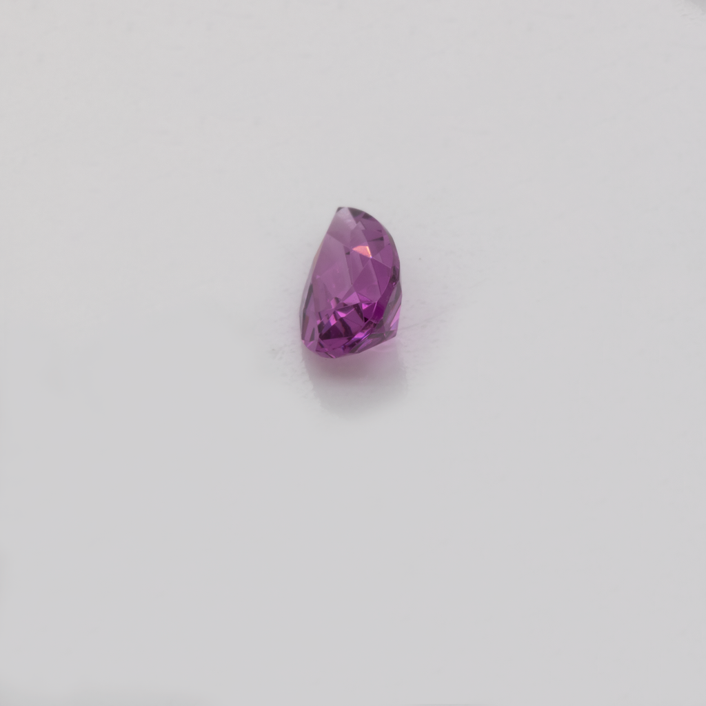 Royal Purple Garnet - purple, pear, 5x3 mm, 0.22-0.26 ct, No. RP93002