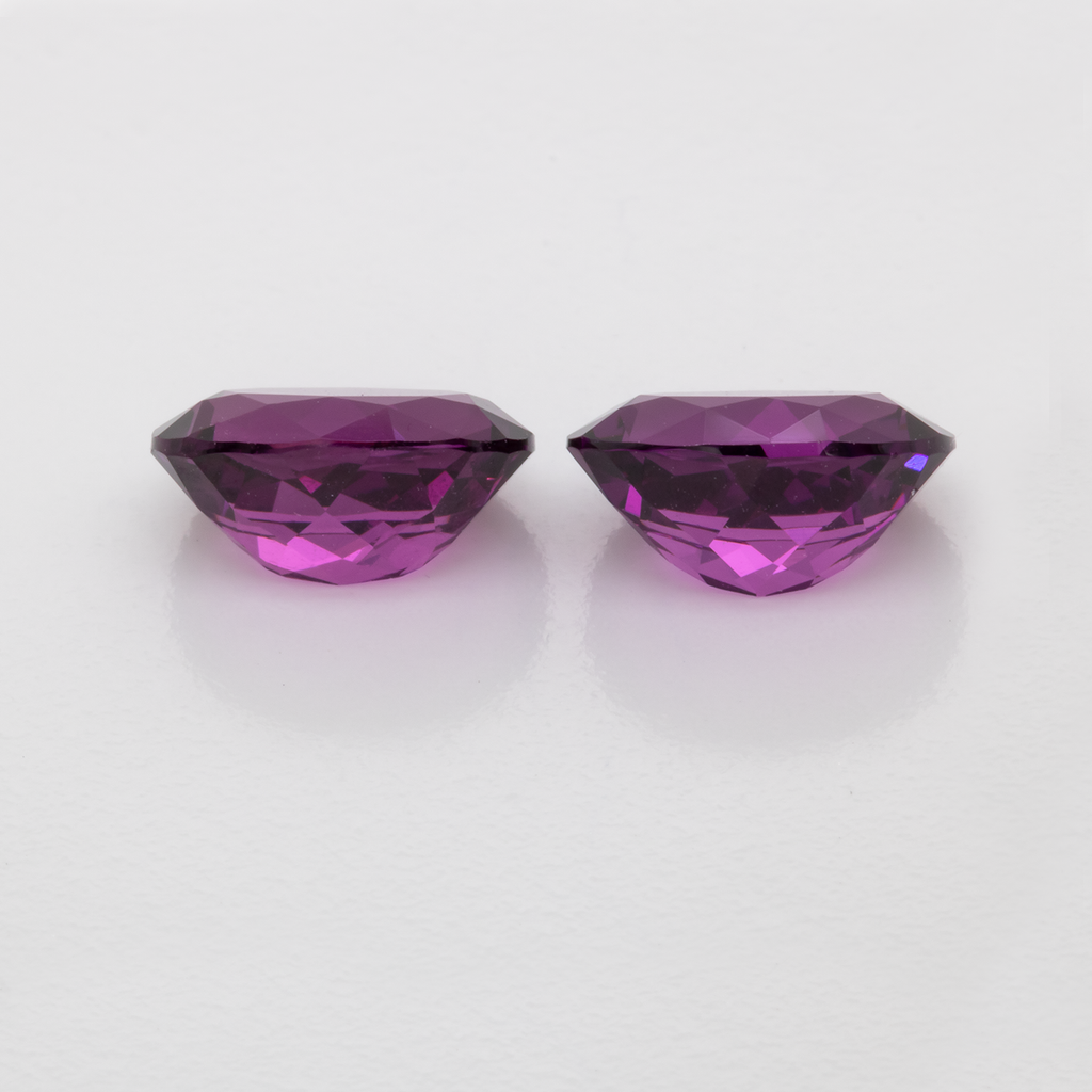 Royal Purple Garnet Paar - lila, oval, 8x6 mm, 3.17 ct, Nr. RP93004