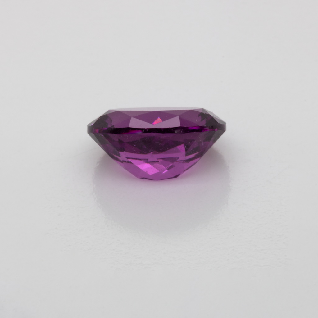 Royal Purple Garnet - purple, oval, 8x6 mm, 1.50-1.59 ct, No. RP93005
