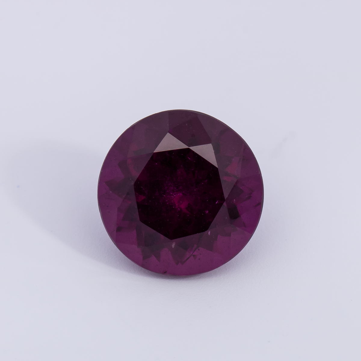 Royal Purple Garnet - purple, round, 11x11 mm, 6.33 ct, No. RP94004