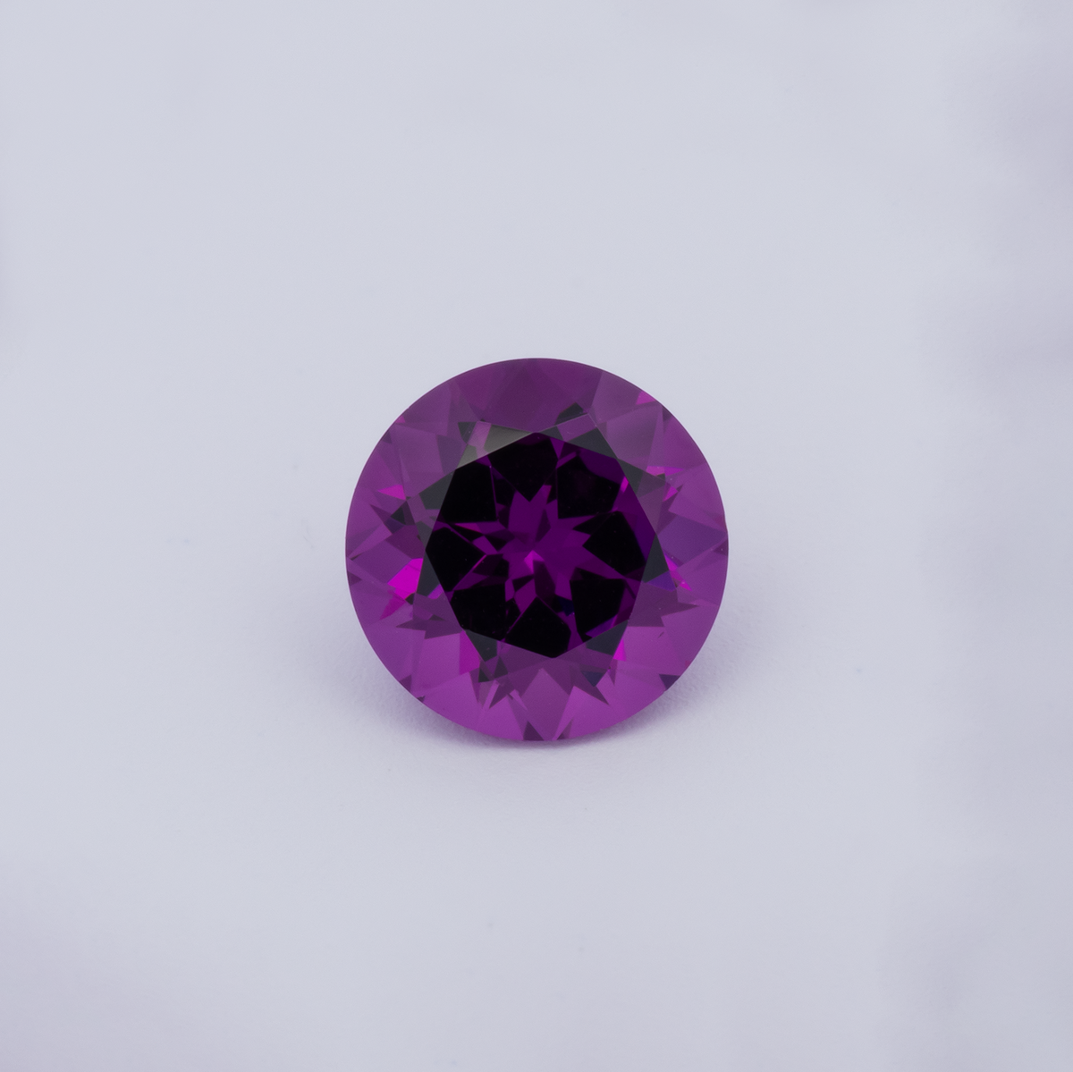 Royal Purple Garnet - purple, round, 7x7 mm, 1.59 ct, No. RP94019