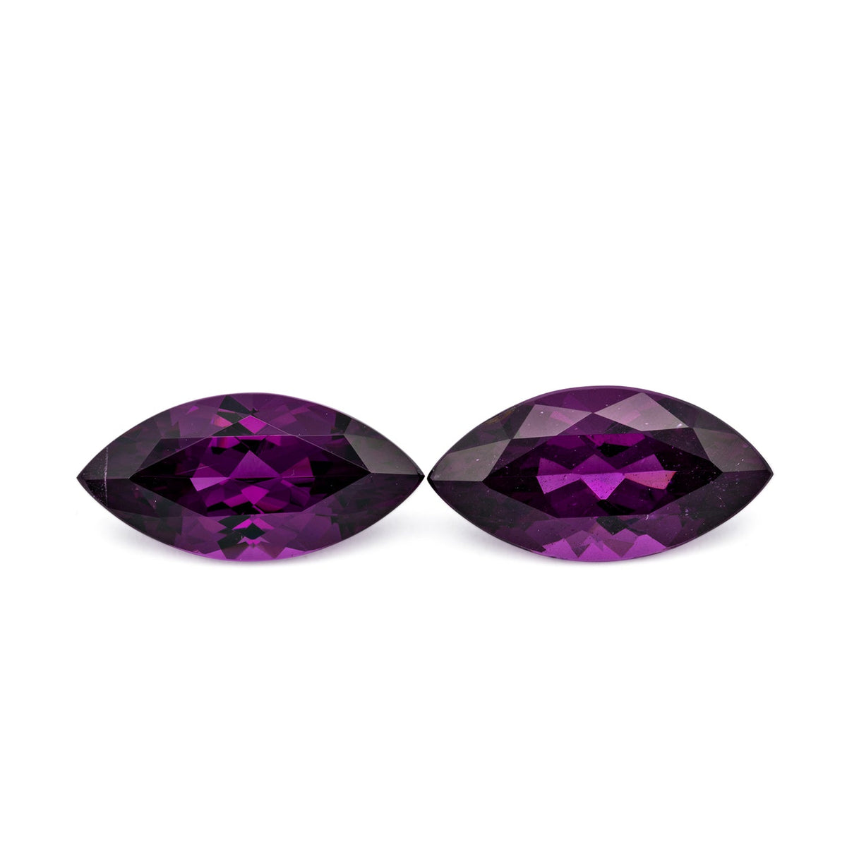 Royal Purple Garnet Paar - lila, navette, 14x7 mm, 6.50 ct, Nr. RP95008