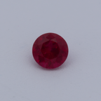 Rubin - rot, rund, 2.6x2.6 mm, 0.08 - 0.09 ct, Nr. RY10007