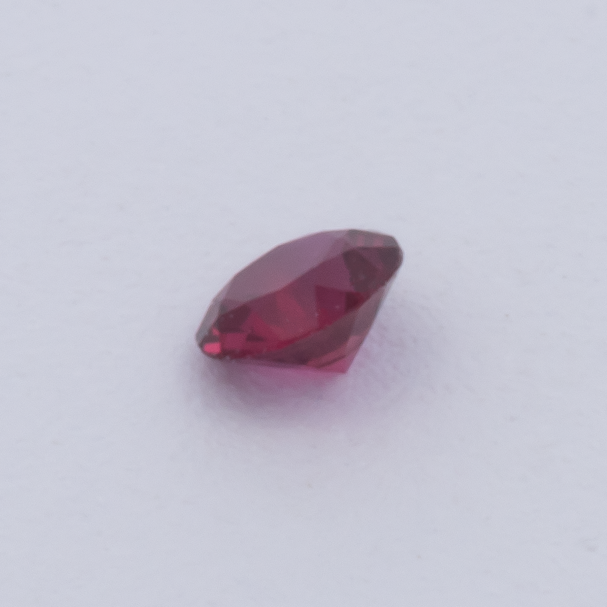 Ruby - red, round, 1.7x1.7 mm, 0.02 ct, No. RY10026