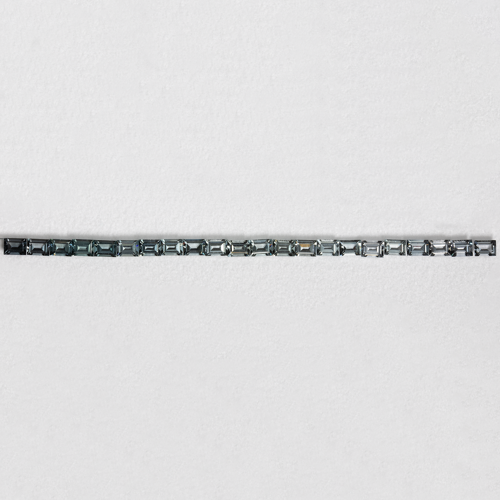 Spinel Set - gray, baguette, 4x3 mm, 4.65 ct, No. SET99107