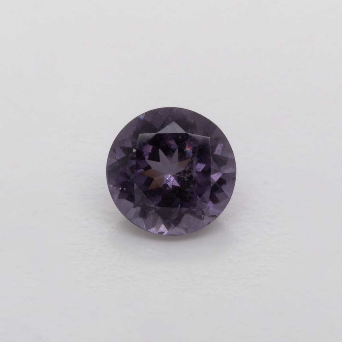 Spinell - lila, rund, 5,1x5,1 mm, 0,55 ct, Nr. SP90015