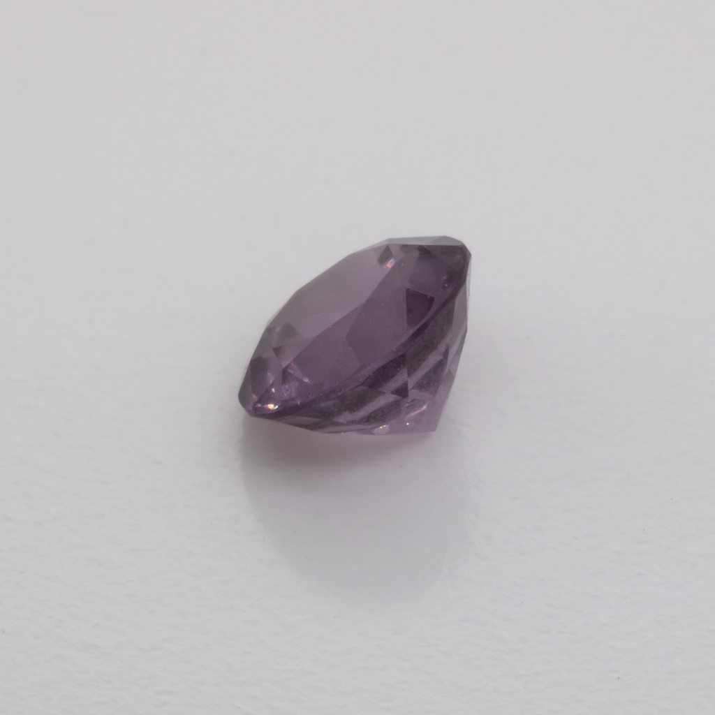 Spinell - lila, rund, 5.1x5.1 mm, 0.58 ct, Nr. SP90017