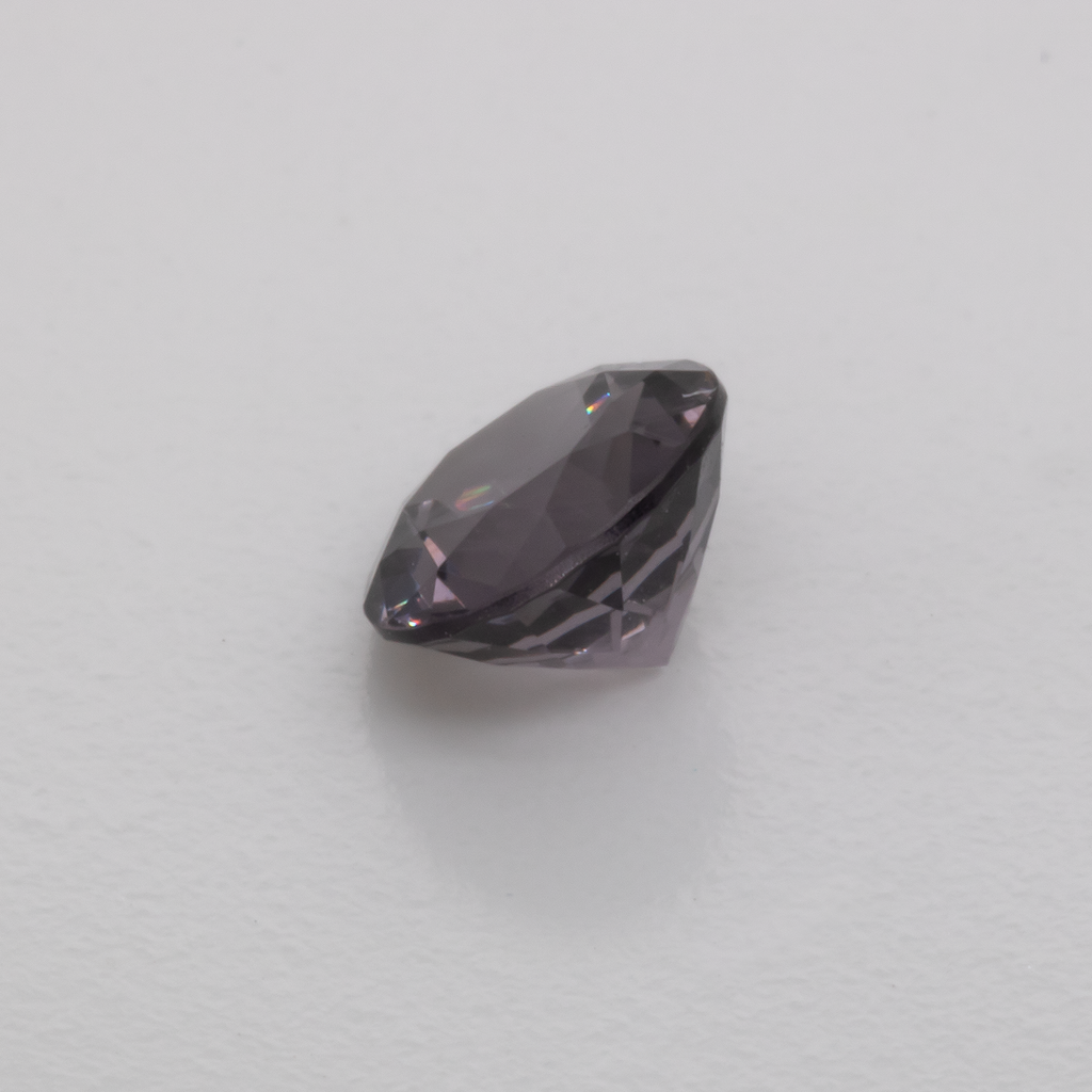 Spinell - lila/grau, rund, 5,1x5,1 mm, 0,55-0,59 ct, Nr. SP90018