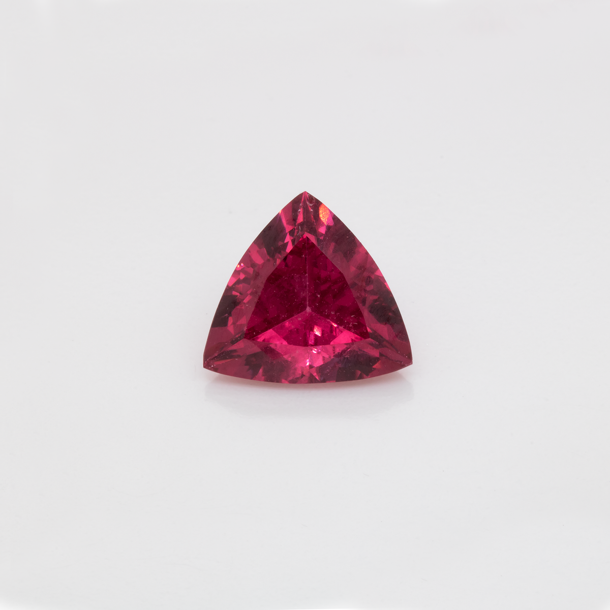 Spinell - rot, trillion, 8.5x8.5 mm, 1.94 ct, Nr. SP90027