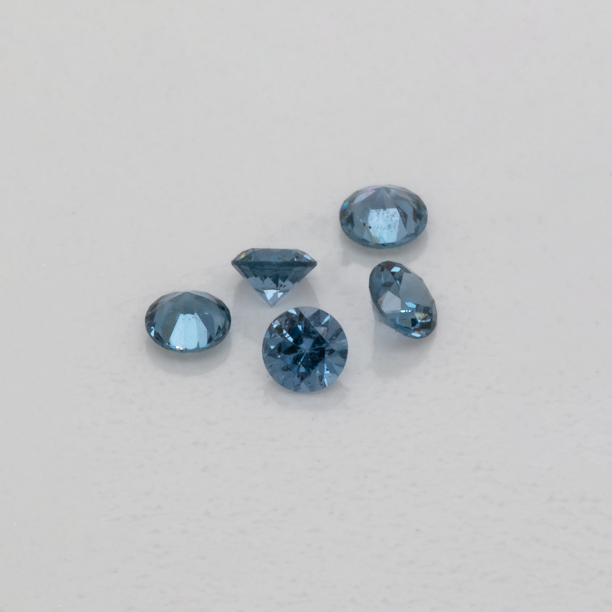 Spinel - blue, round, 1.5x1.5 mm, 0.02-0.03 ct, No. SP90038