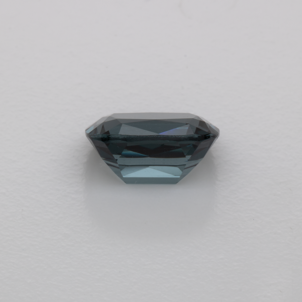 Spinel - gray, cushion, 7.1x5.5 mm, 1.22 ct, No. SP90053