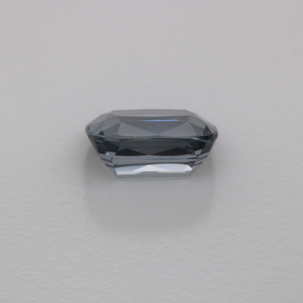 Spinel - gray, cushion, 6.6x5.1 mm, 1.00 ct, No. SP90058