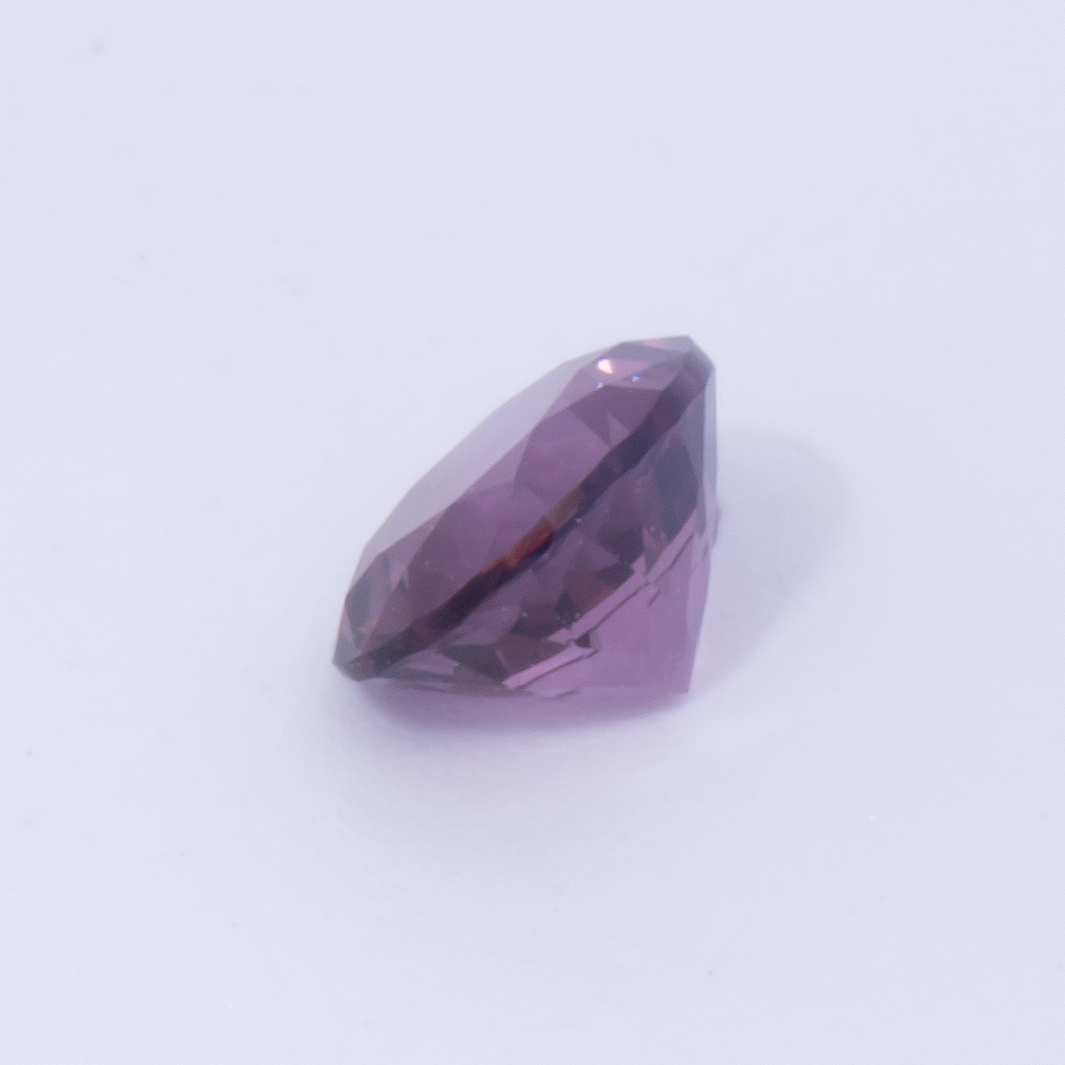 Spinell - lila, rund, 4x4 mm, 0.30 ct, Nr. SP90080