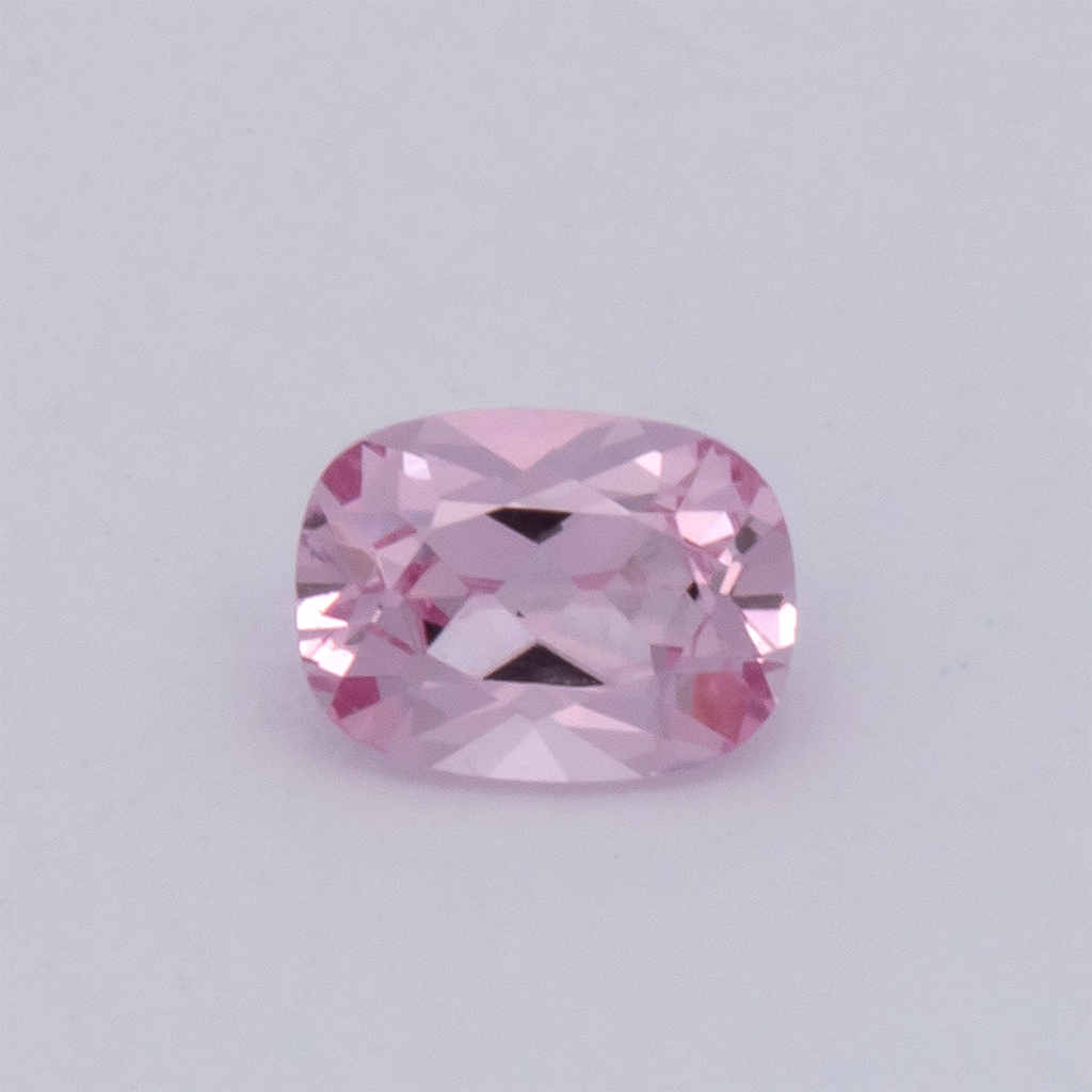 Spinel - light pink, cushion, 4x3 mm, 0.20 ct, No. SP90091