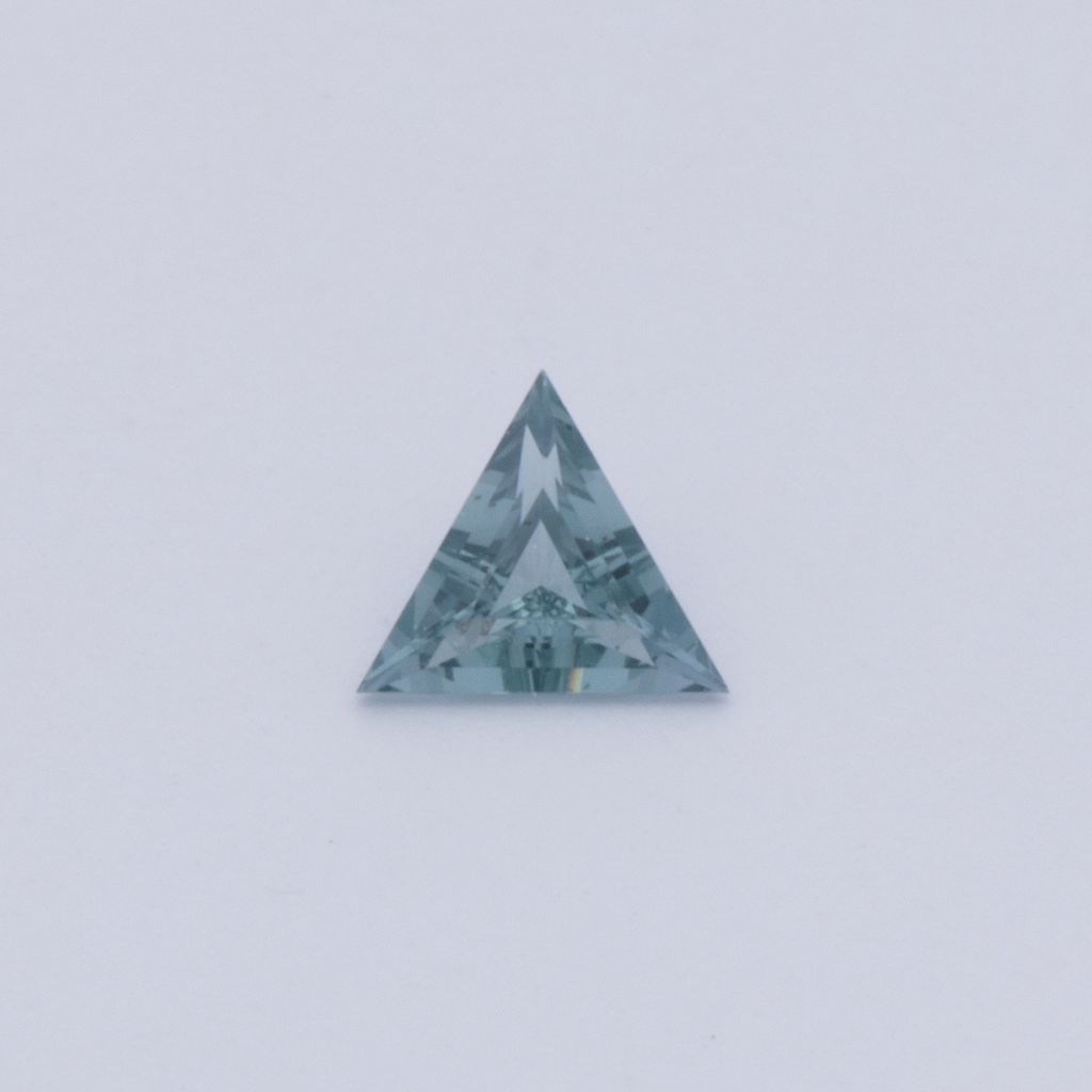 Spinel - gray & blue, trillion, 3.5x3.5 mm, 0.10 ct, No. SP90094