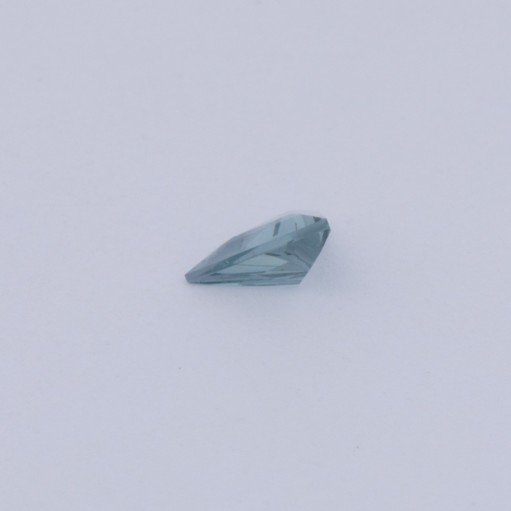 Spinel - gray & blue, trillion, 3.5x3.5 mm, 0.10 ct, No. SP90094