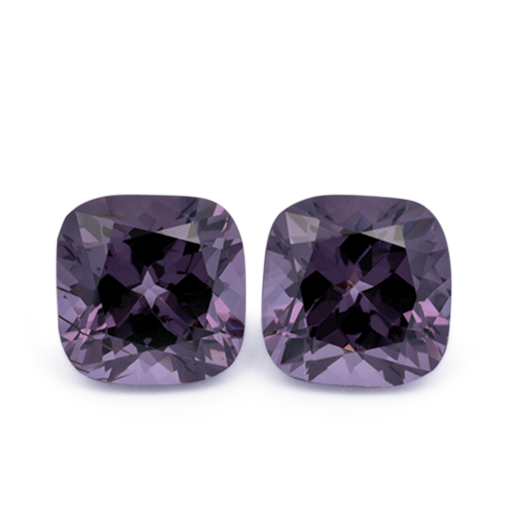 Spinell Paar - lila, antik, 6.1x6.1 mm, 2.35 ct, Nr. SP90099