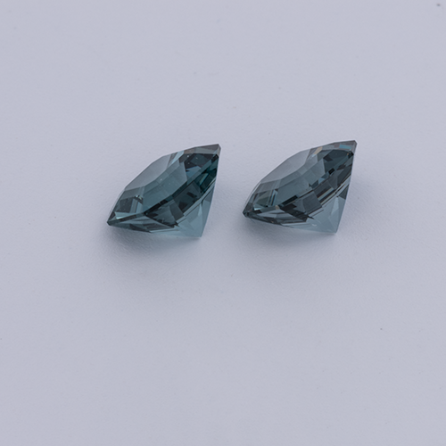 Spinel Pair - gray & blue, asscher, 5x5 mm, 1.3 ct, No. SP90111