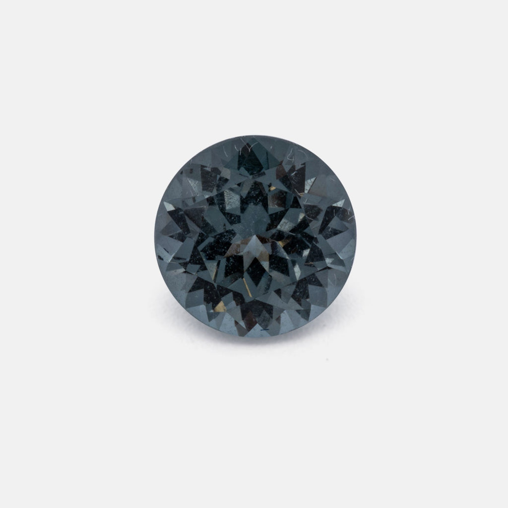 Spinel - gray, round, 5.5x5.5 mm, 0.77 ct, No. SP90147
