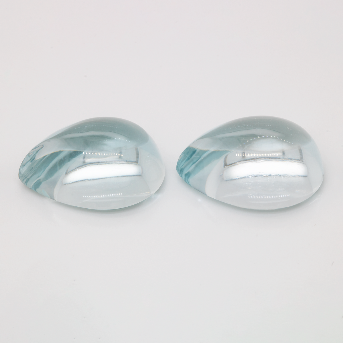 Topas im Set - hell blau, oval & birnform, 19,9x15 mm, 94,74 ct, Nr. TPZ60001
