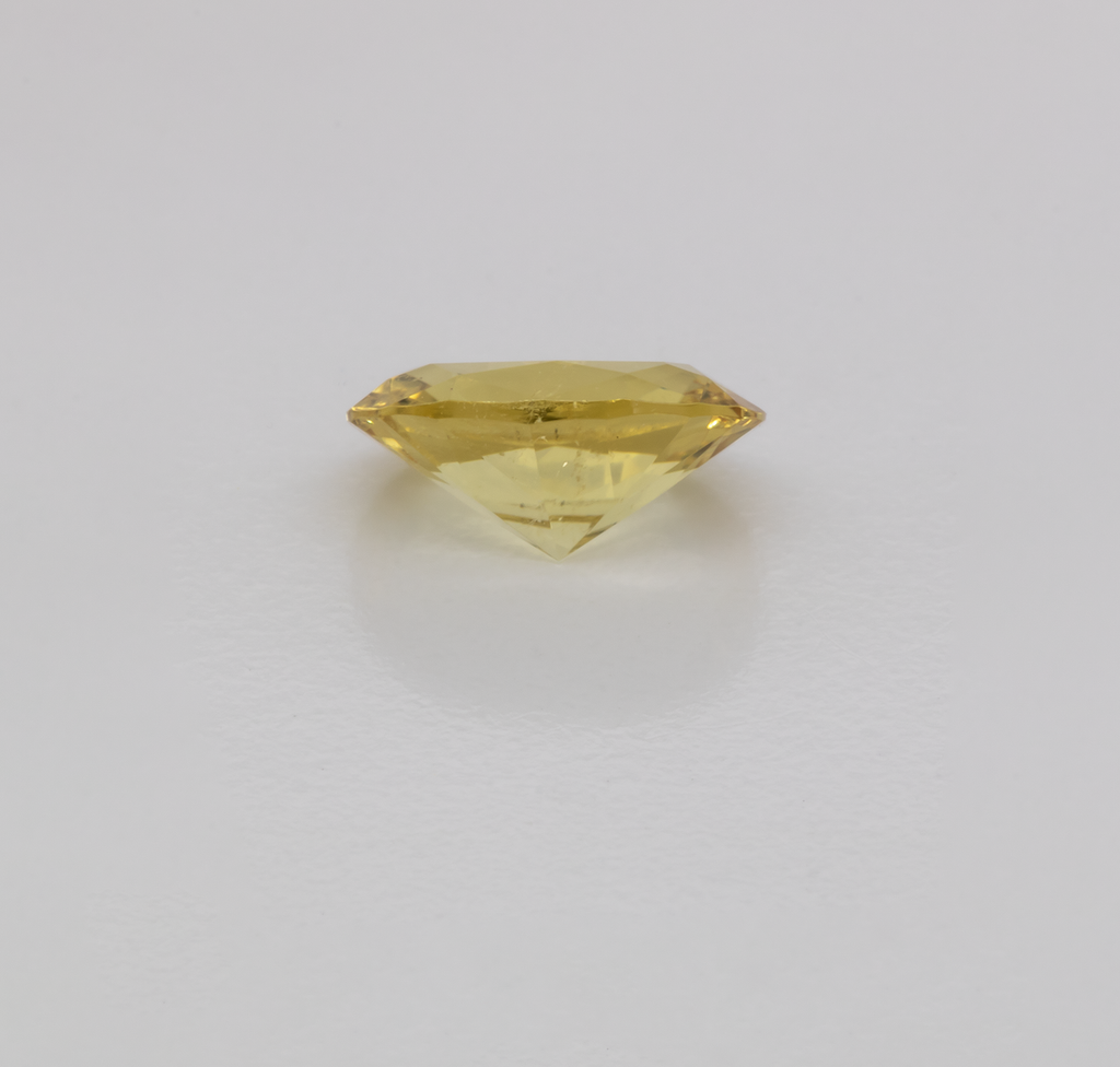 Turmalin - gelb, oval, 7.1x5 mm, 0.70 ct, Nr. TR101326