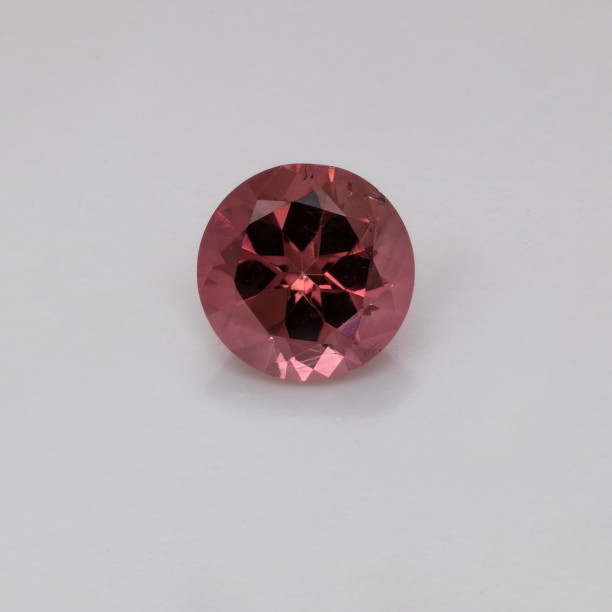 Tourmaline - pink, round, 5.5x5.5 mm, 0.59-0.63 ct, No. TR10162