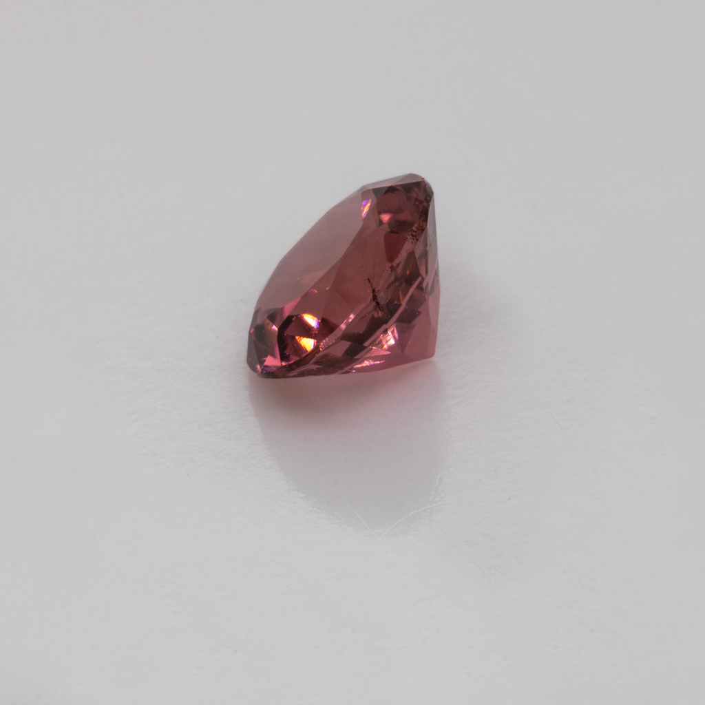 Tourmaline - pink, round, 5.5x5.5 mm, 0.59-0.63 ct, No. TR10162