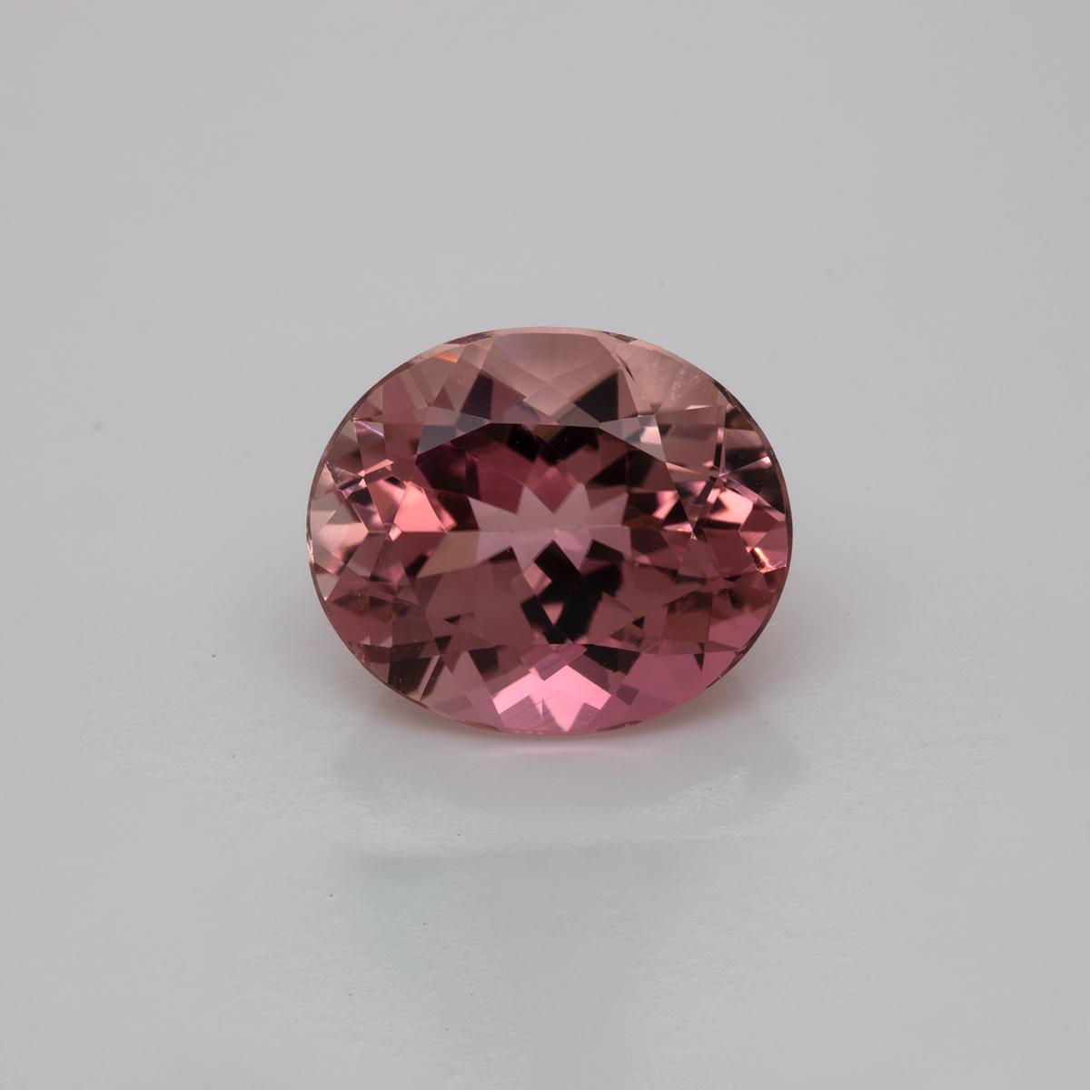 Tourmaline - pink, oval, 12.5x10.5, 5.62 ct, No. TR991011