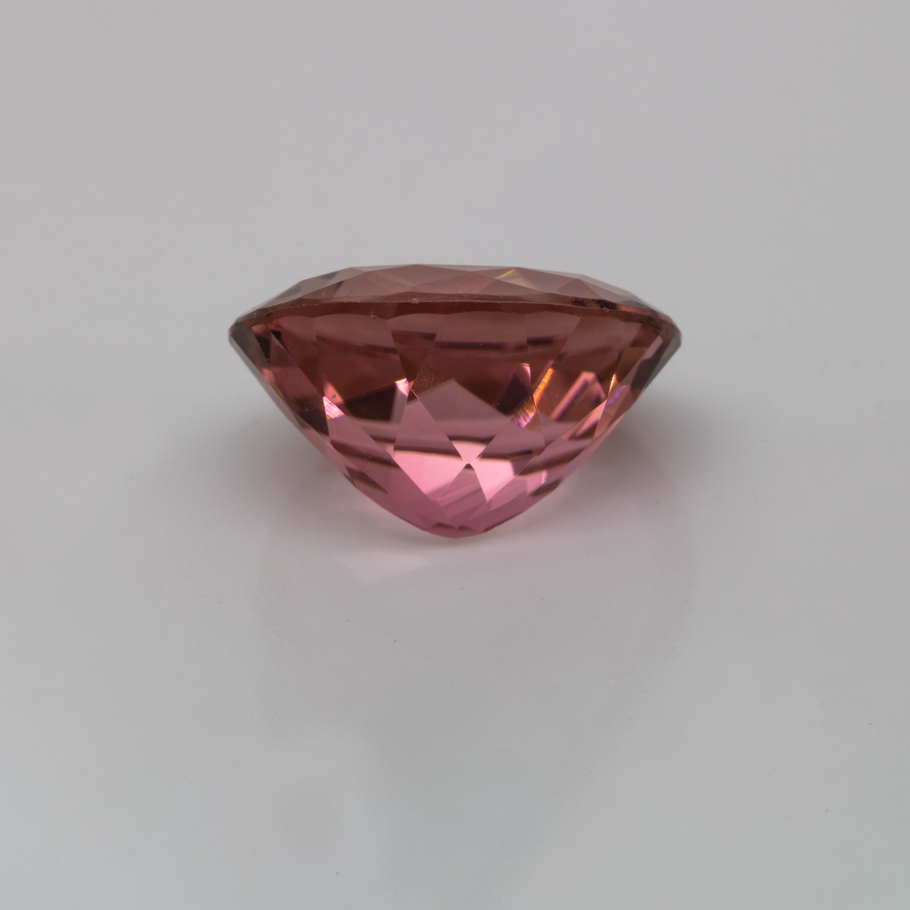 Tourmaline - pink, oval, 12.5x10.5, 5.62 ct, No. TR991011
