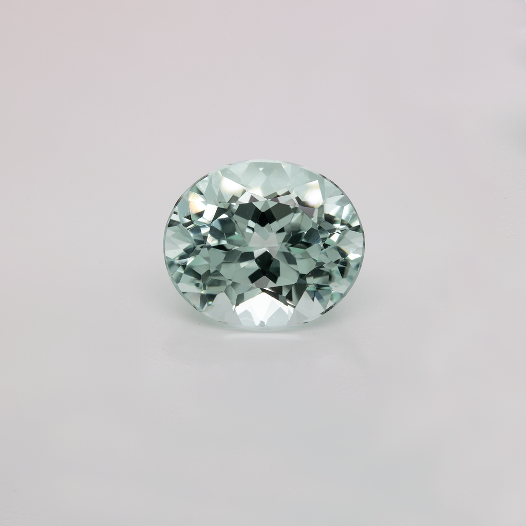 Turmalin - hell grün, oval, 16,5x14 mm, 14,02 ct, Nr. TR991018