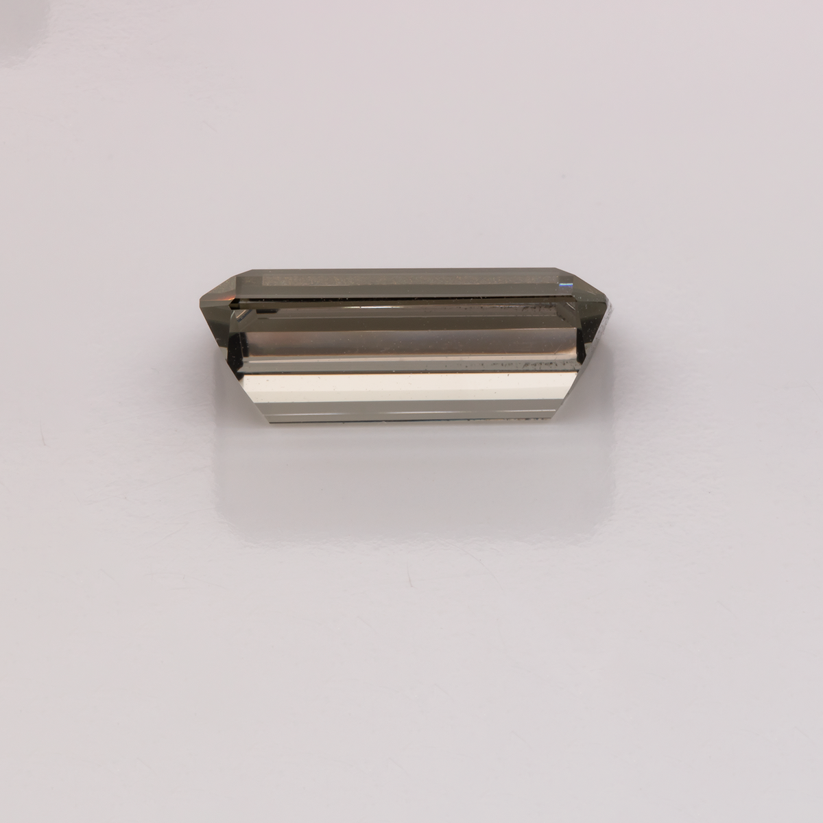 Turmalin - grau/braun, achteck, 12,9x7,1 mm, 3,72 ct, Nr. TR991037