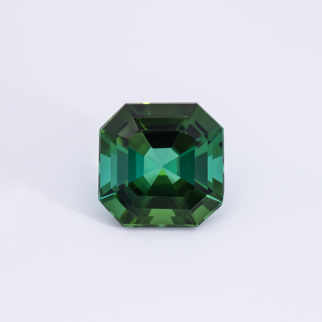 Turmalin - grün, asscher, 11x11 mm, 5.69 ct, Nr. TR991072