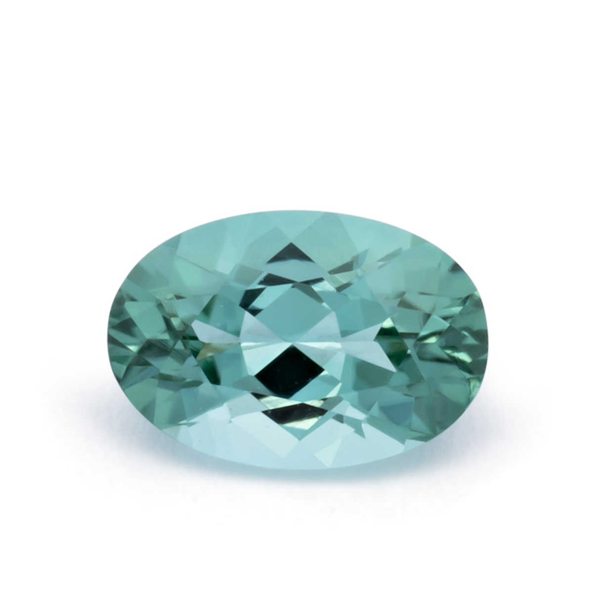Turmalin - grün, oval, 5x3 mm, 0.20 - 0.25 ct, Nr. TR991148