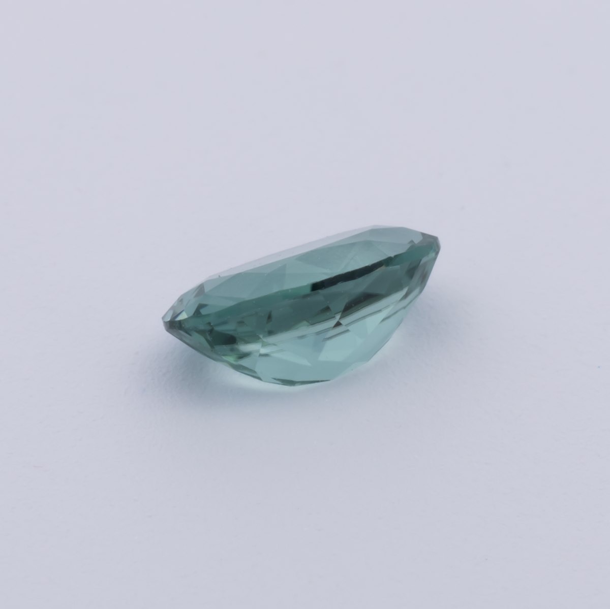 Tourmaline - green, oval, 7x5 mm, 0.80 - 0.89 ct, No. TR991150