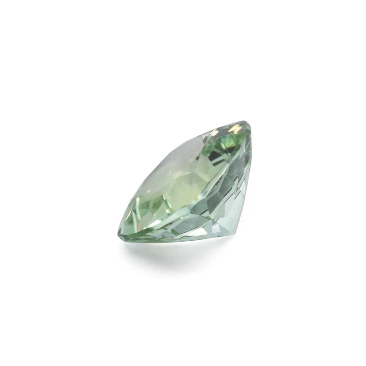 Turmalin - grün, antik, 6.5x6.5 mm, 1.02 ct, Nr. TR991198