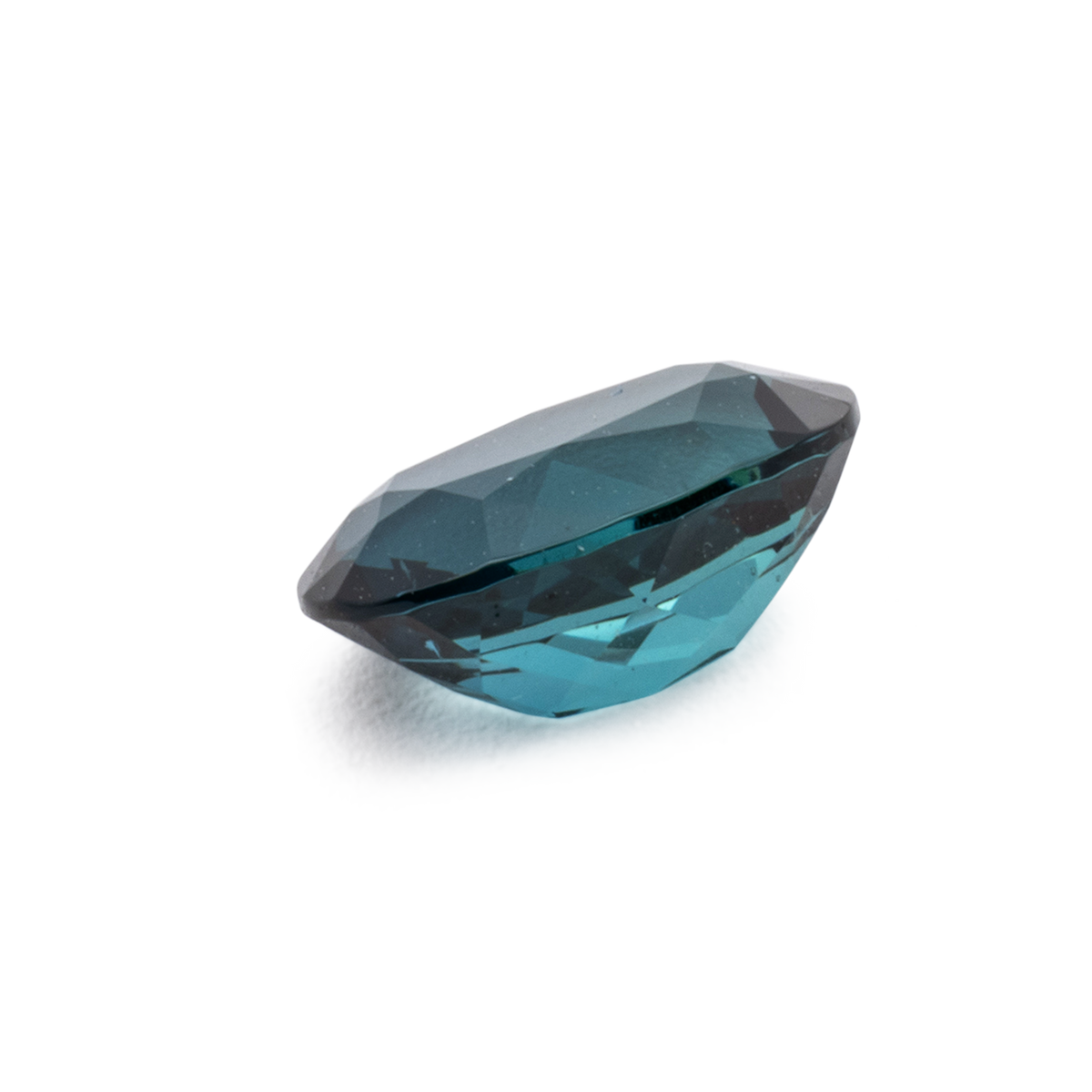 Tourmaline - green, oval, 7.2x5.2 mm, 0.88 ct, No. TR991204