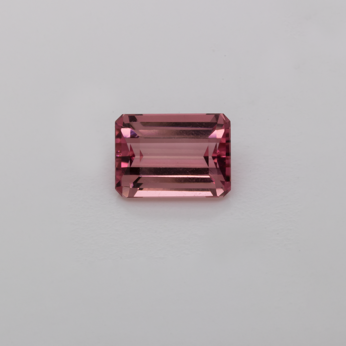 Turmalin - rosa, achteck, 7x5 mm, 0.97 ct, Nr. TR99381