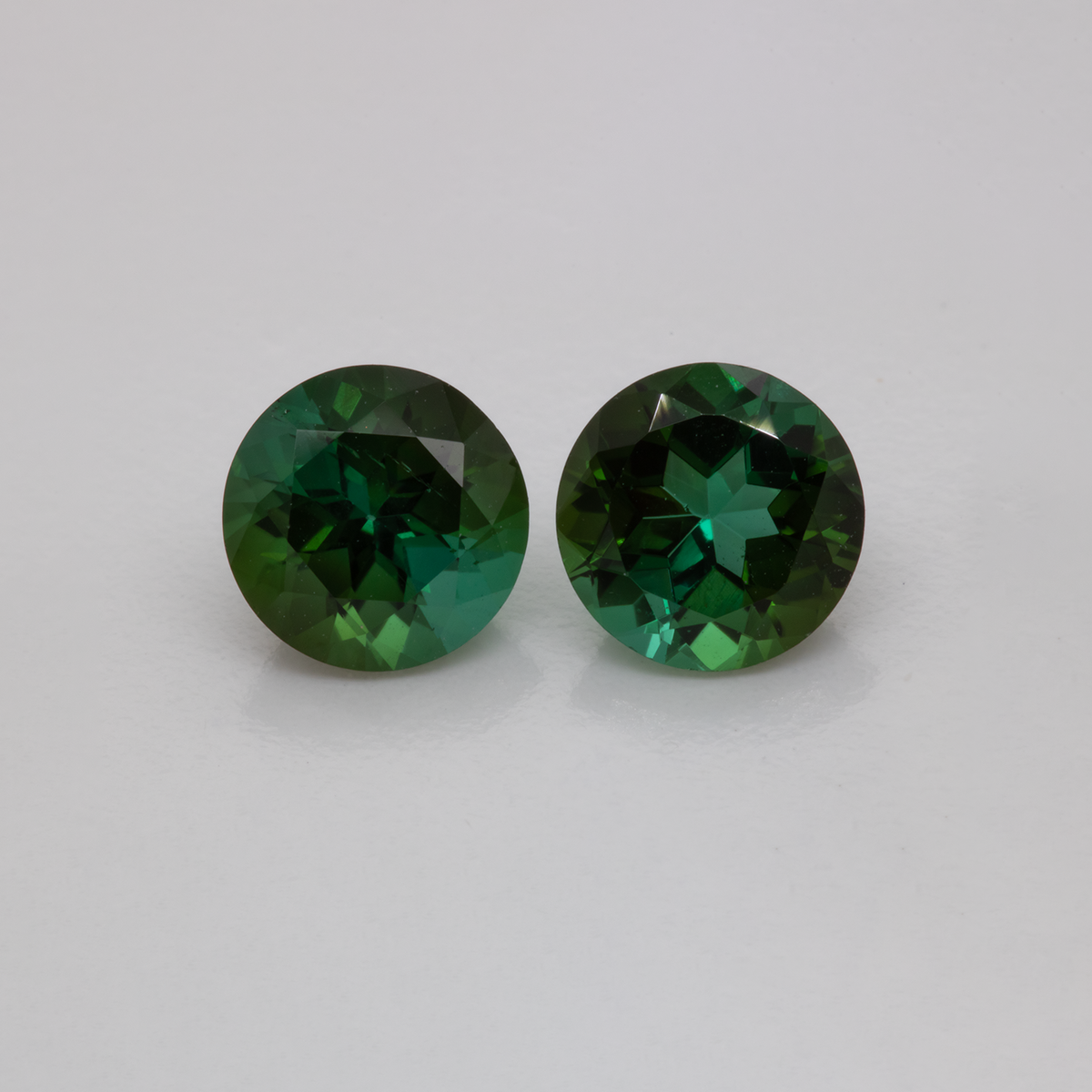 Tourmaline Pair - green, round, 6x6 mm, 1.69 ct, No. TR99392