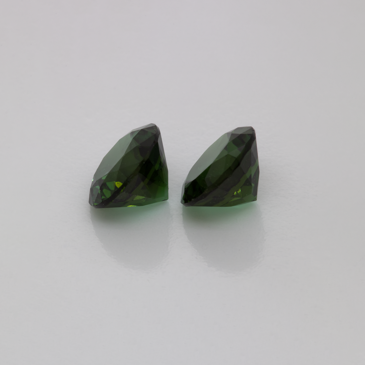 Tourmaline Pair - green, round, 6x6 mm, 1.69 ct, No. TR99392