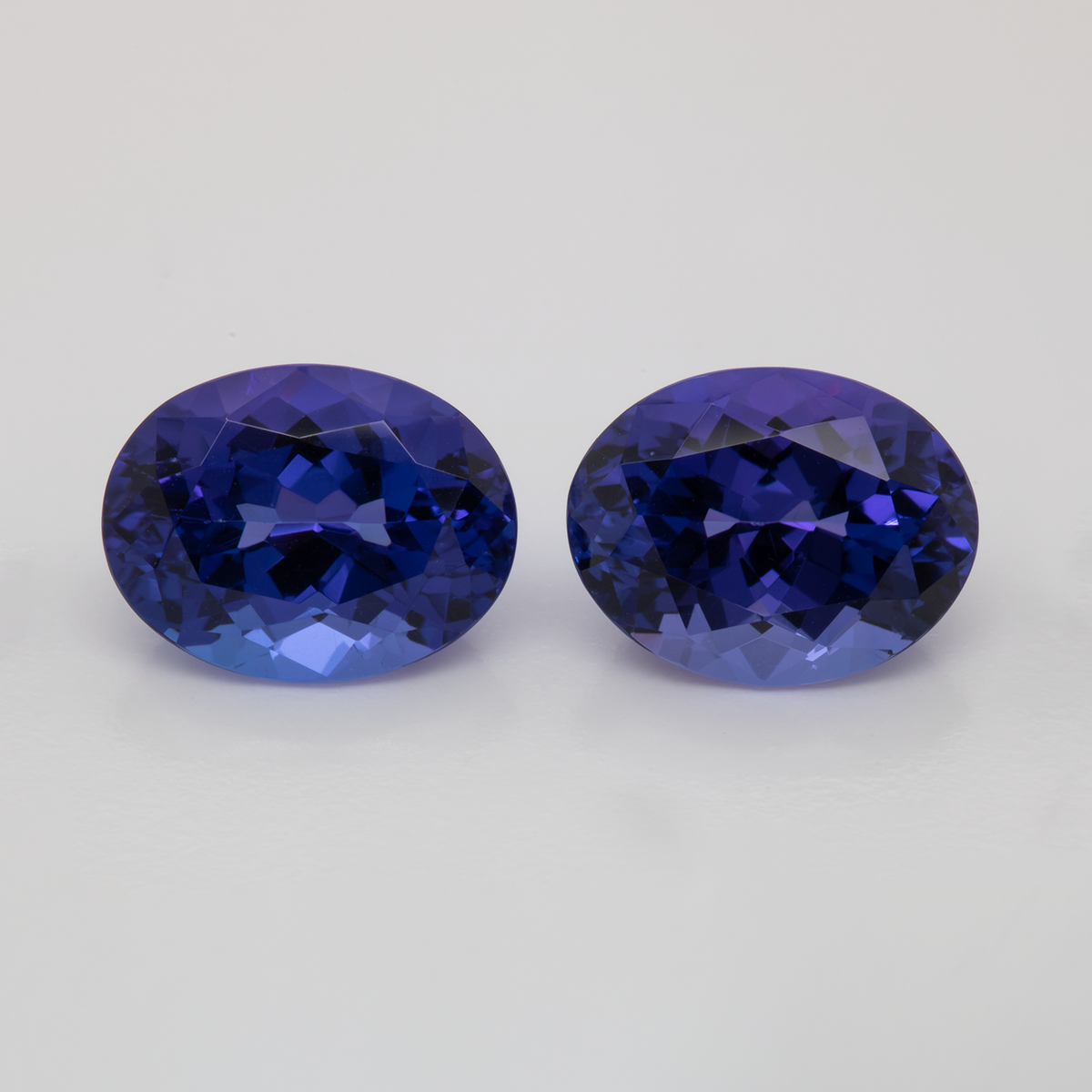 Tansanit Paar - AAA, oval, 11x9 mm, 7.53 ct, Nr. TZ99019